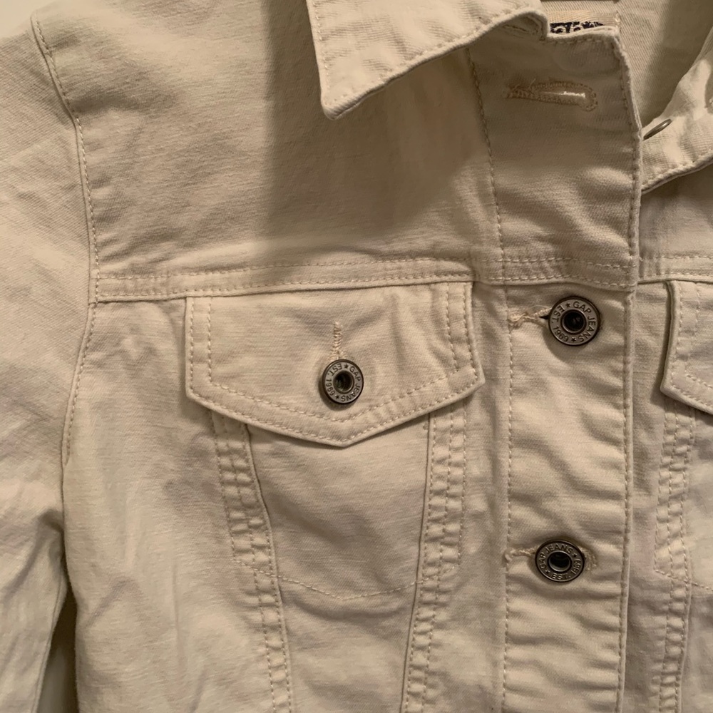 💕Gap Jean Jacket - tan / khaki color